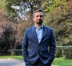 Mihai Peti - Professional Profile Photo